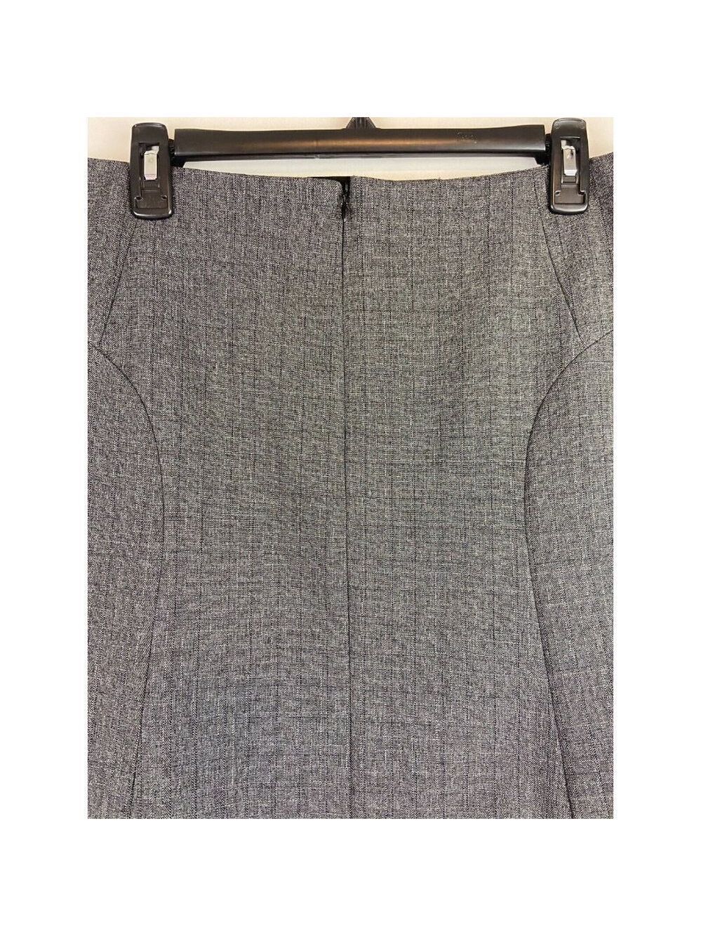 Cleo Charcoal Flippy Suiting Skirt Size 6 - Picture 8 of 12